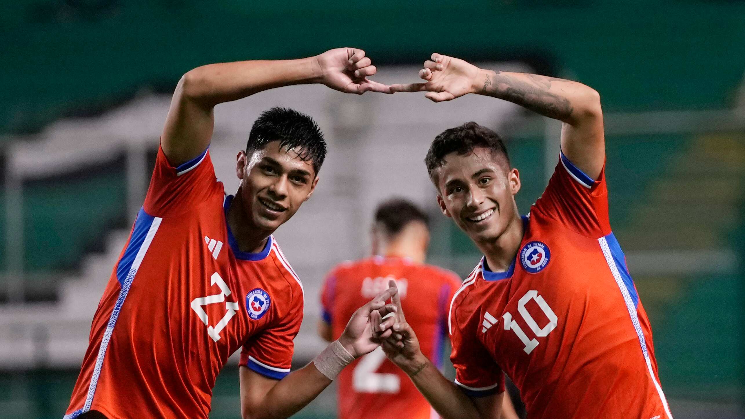 Lucas Assadi y Darío Osorio