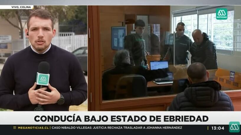 El periodistas de Canal 13 quedó con las cautelares de arraigo nacional, suspensión provisoria de su licencia de conducir y firma mensual, luego de ser formalizado por haber atropellado a un grupo de ciclistas en la comuna de Lampa.