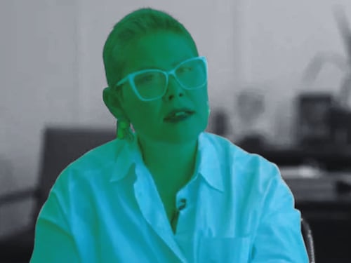 De la orden de reposo al set de televisión: La polémica salida de Priscila Carrasco en plena licencia médica