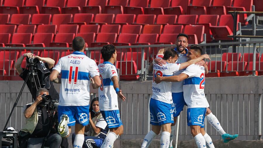 Católica venció por 3-0 a la U