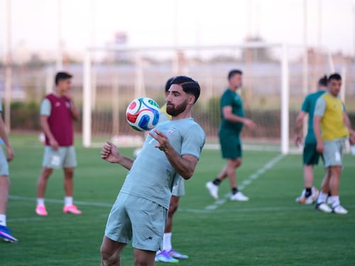 Jugadores de Irán describen cómo la guerra afecta su preparación para el Mundial