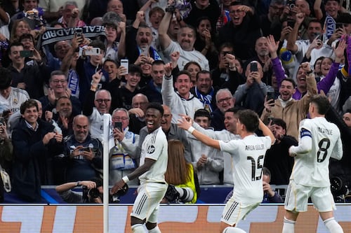 ¡Baila, Vini! Real Madrid elimina al Benfica y avanza a octavos de Champions League