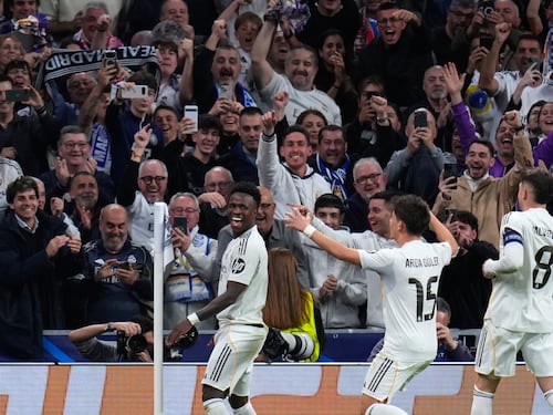 ¡Baila, Vini! Real Madrid elimina al Benfica y avanza a octavos de Champions League