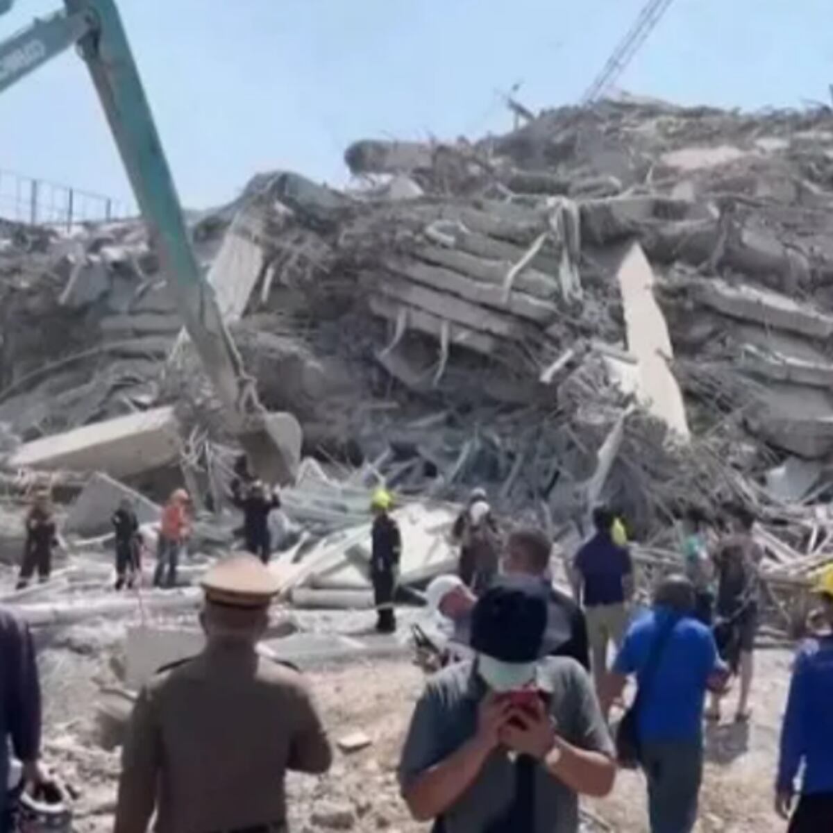 Chileno compara terremoto en Tailandia con el de 2010 en Chile Chileno compara terremoto en Tailandia con el de 2010 en Chile