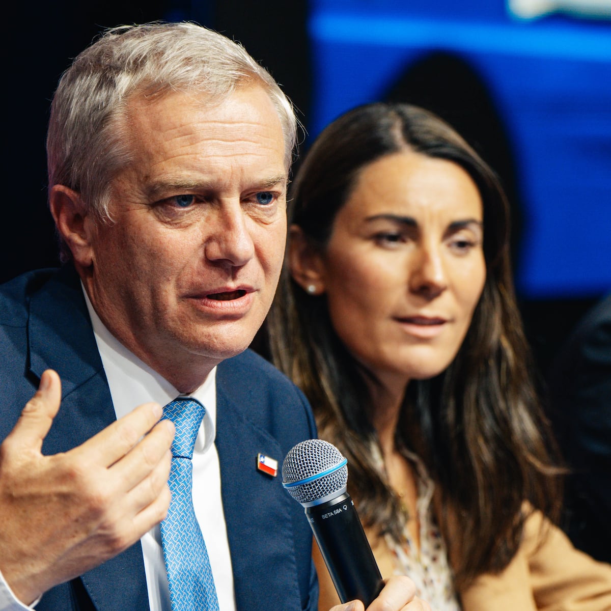 Presidente Kast respalda a ministro Poduje ante tensiones en gabinete Presidente Kast respalda a ministro Poduje ante tensiones en gabinete