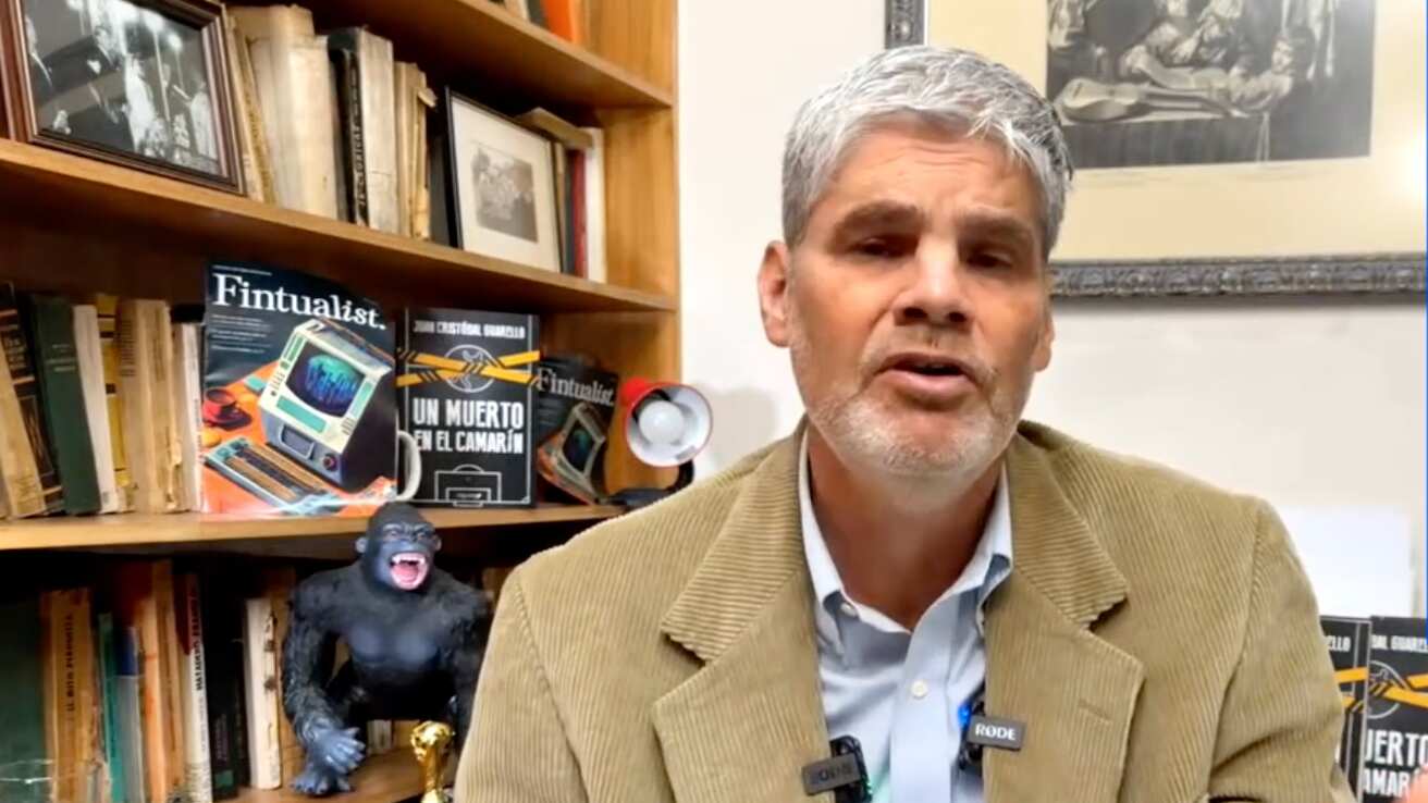 Juan Cristóbal Guarello