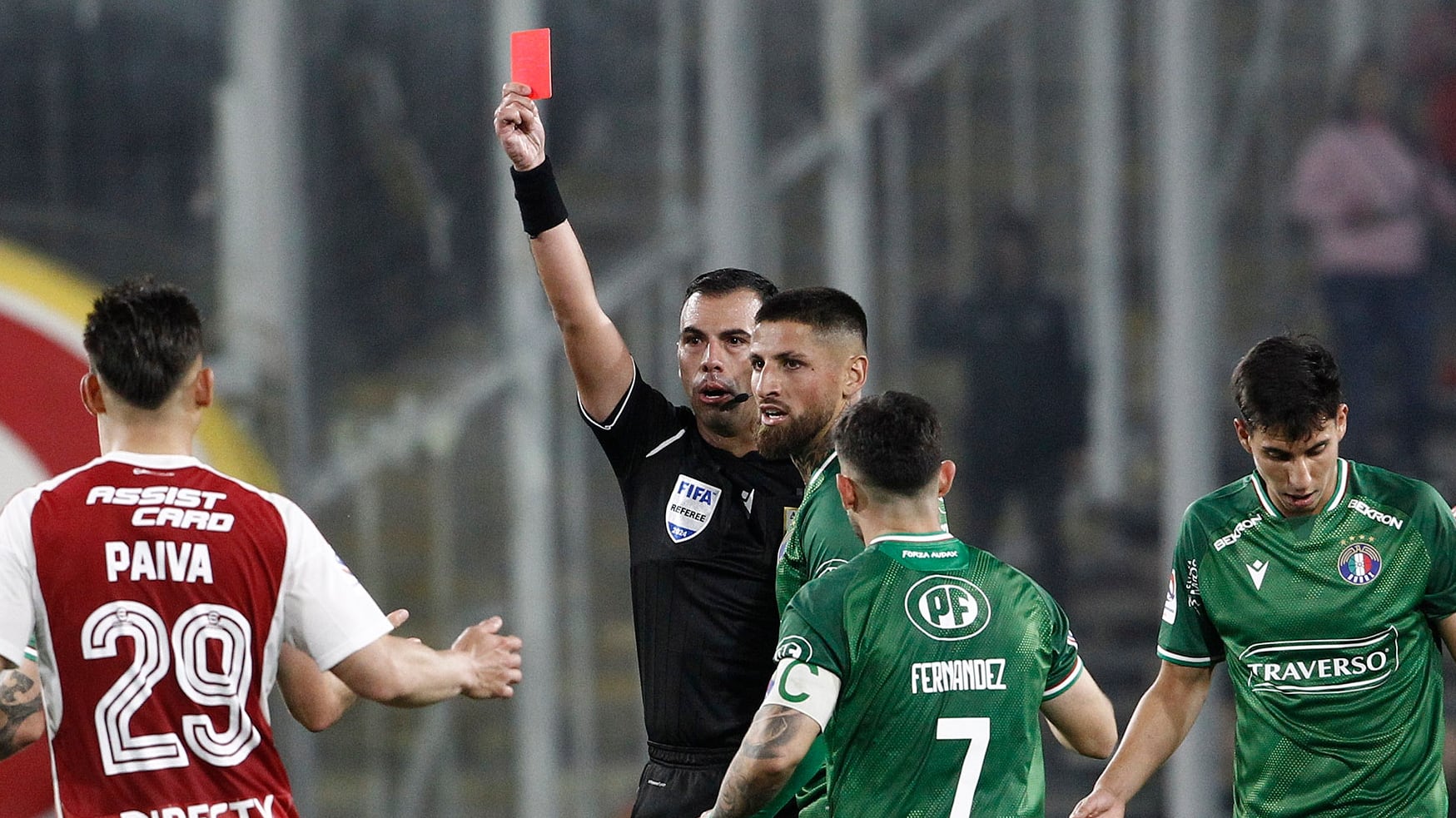 El juez principal del encuentro entre el Cacique y el club de colonia detalló en su informe a la ANFP los pormenores del robo que sufrió el cuerpo arbitral en el estadio Monumental.