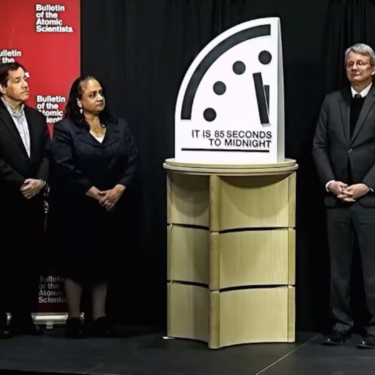 Reloj del Juicio Final a 85 segundos de la medianoche Reloj del Juicio Final a 85 segundos de la medianoche