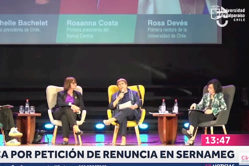 “Es una señal preocupante”: Michelle Bachelet se suma a las críticas por solicitud de renuncia a directora de SernamEG con cáncer de mama