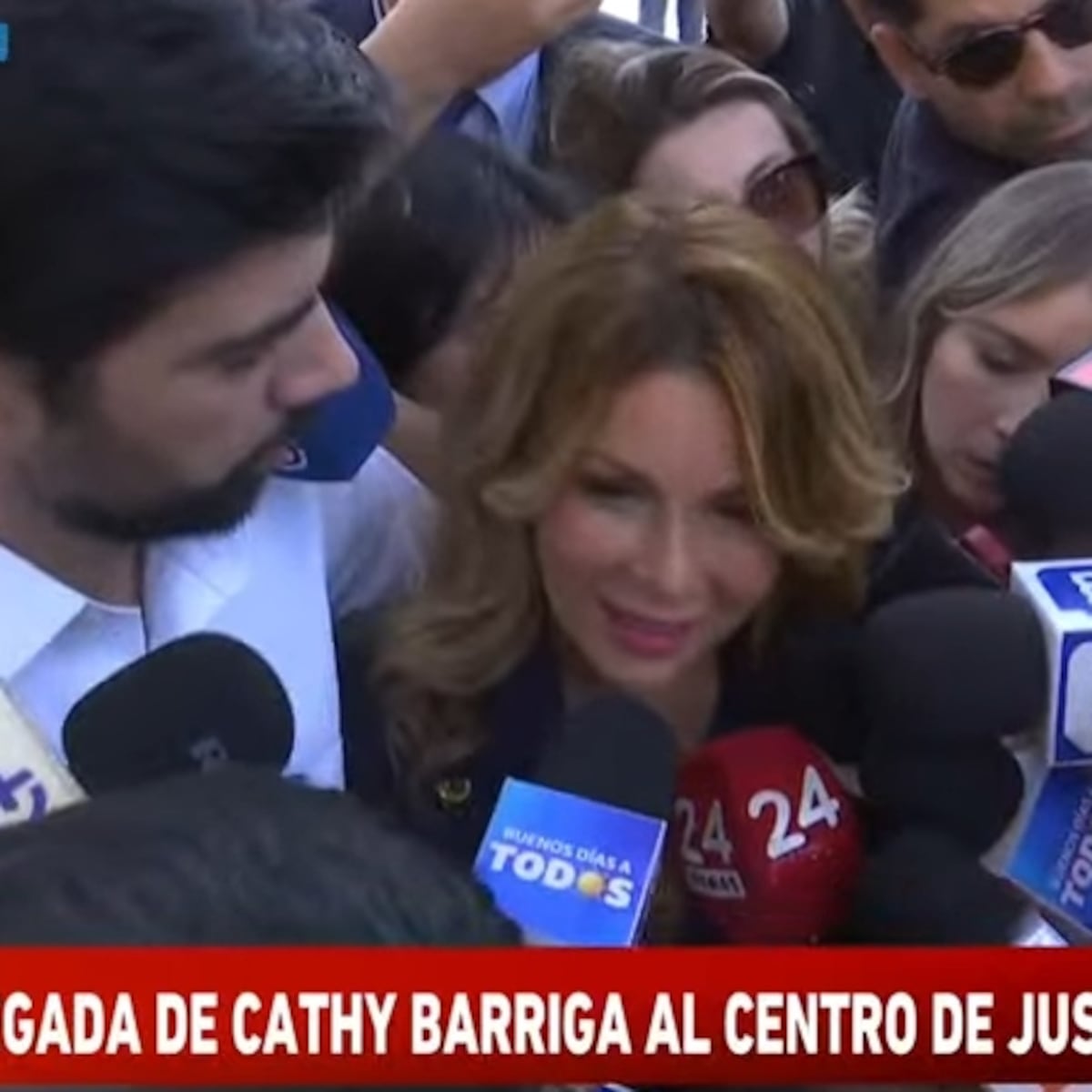 Cathy Barriga denuncia intento de dañar su imagen en audiencia de formalización Cathy Barriga denuncia intento de dañar su imagen en audiencia de formalización