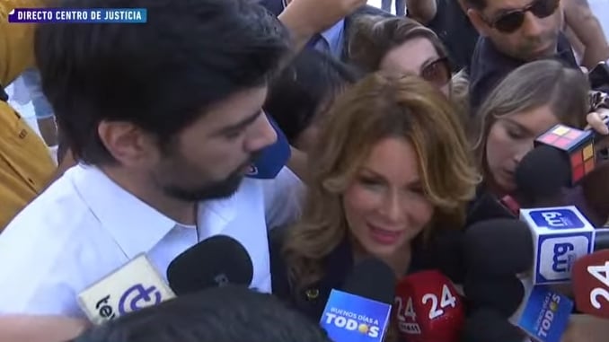 La exalcaldesa se presentó esta mañana a su audiencia de formalización de cargos.