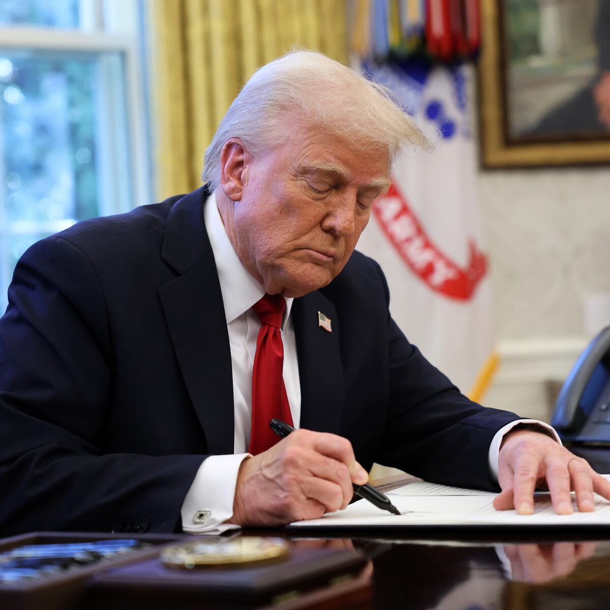 Empresas de EEUU buscan alternativas ante aranceles de Trump Empresas de EEUU buscan alternativas ante aranceles de Trump