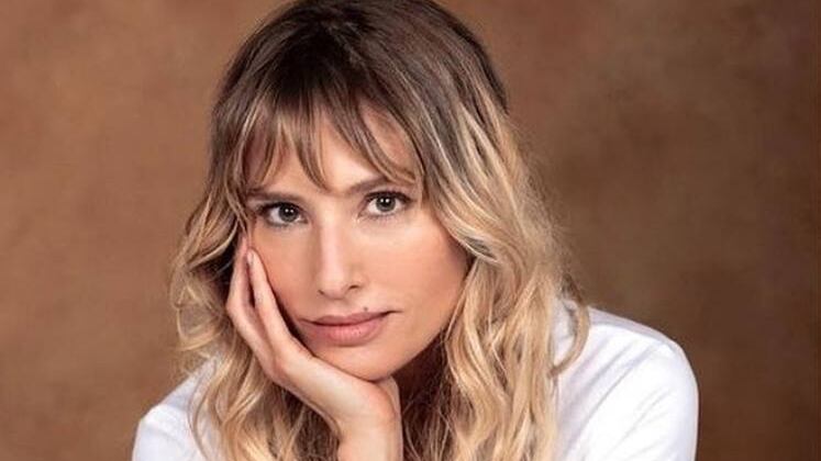 "No puede ver a su hijo": Mane Swett sufre angustiante drama por culpa de exmarido