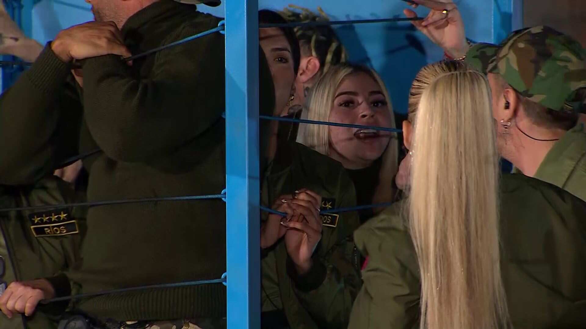 Feroz pelea entre Anaís Vilches y Oriana Marzoli