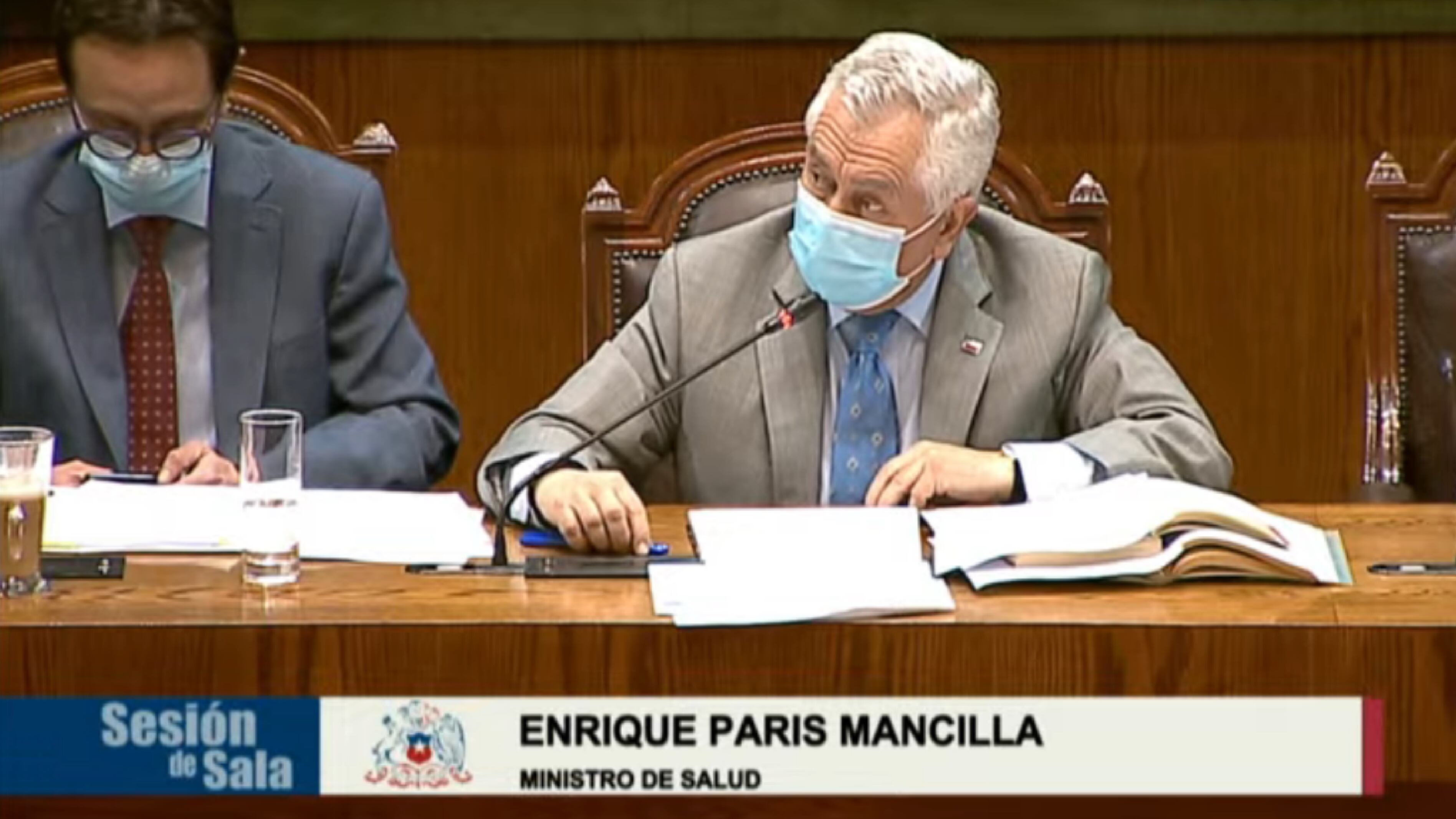 Enrique Paris en la interpelación.