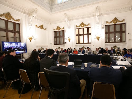 Con abstención del PDG: Comisión de Hacienda de la Cámara aprueba idea de legislar el Plan de reconstrucción
