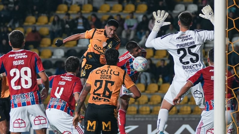 Coquimbo Unido vs Colo Colo en la Copa de la Liga | Fuente: Instagram @coquimbounidooficial