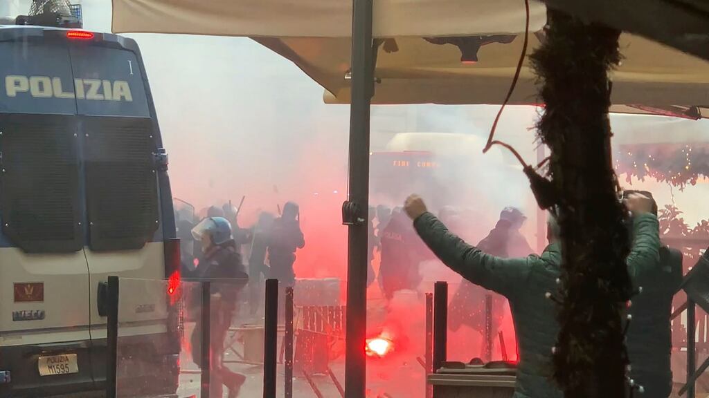 Violencia en Nápoles.