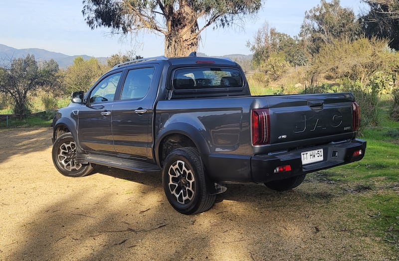 JAC T9