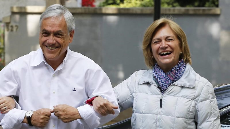 “Nos peleamos, nos abuenamos...”: Evelyn Matthei realiza especial publicación para recordar a Sebastián Piñera a dos años de su muerte