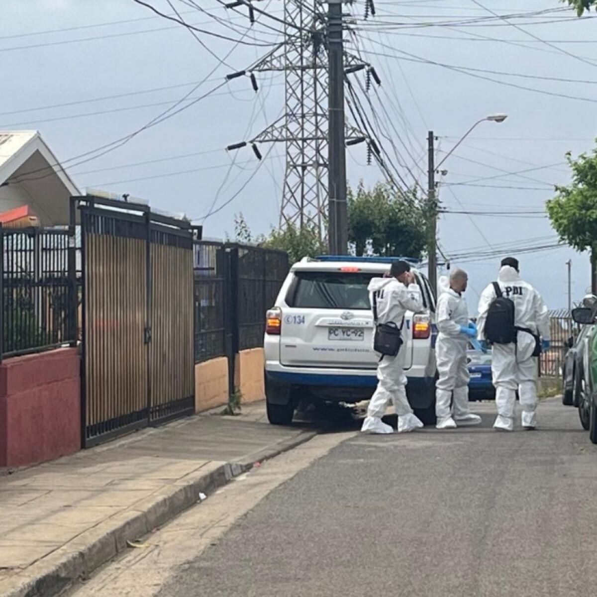 Ex suboficial de la Armada mata a su pareja postrada y se suicida en Valparaíso Ex suboficial de la Armada mata a su pareja postrada y se suicida en Valparaíso