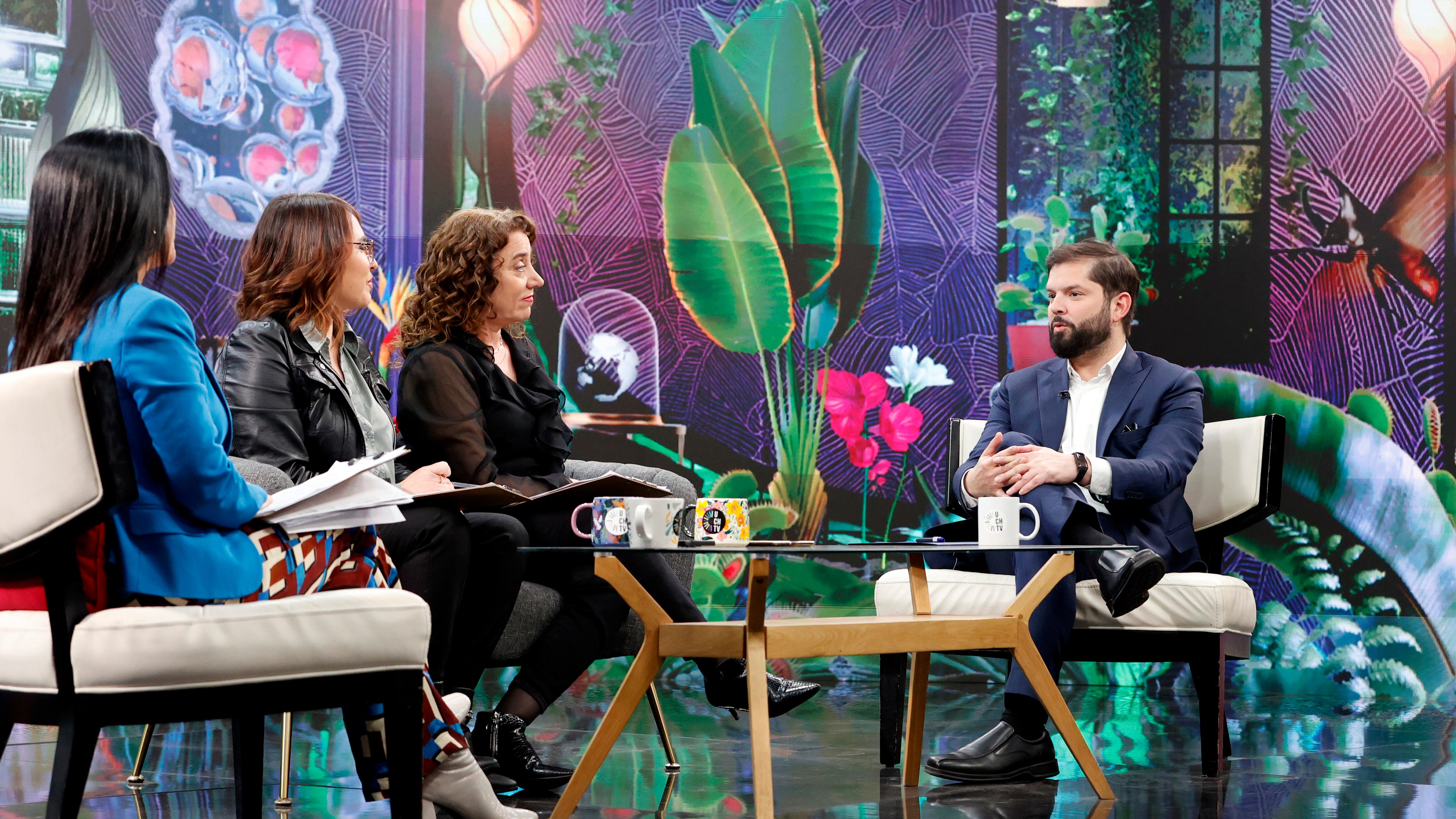 El Presidente Gabriel Boric estuvo en el programa "Descabelladas" de U de Chile TV.