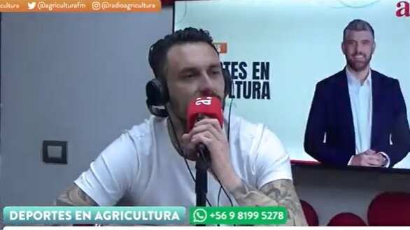 El comentarista deportivo ninguneó al club belga que está interesado en comprar el pase del delantero de Colo Colo, Damián Pizarro.