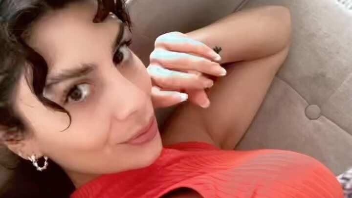 La exfigura televisiva compartió en su cuenta de Instagram una de las primeras imágenes que subió a la plataforma de contenidos para adultos de Unlock.