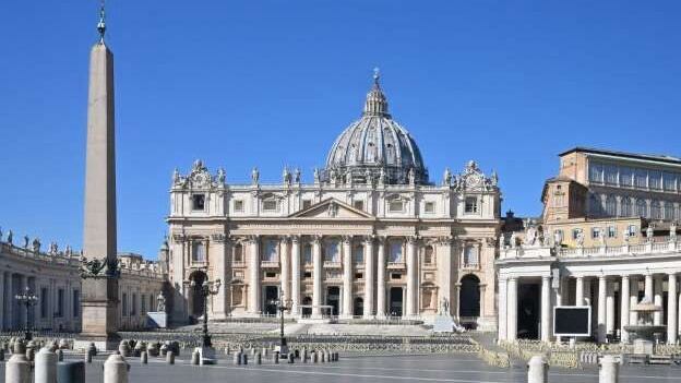 El Papa ha fallecido. El Vaticano entra en un momento crucial: el Cónclave está por comenzar y pronto el mundo conocerá al nuevo líder de la Iglesia Católica.