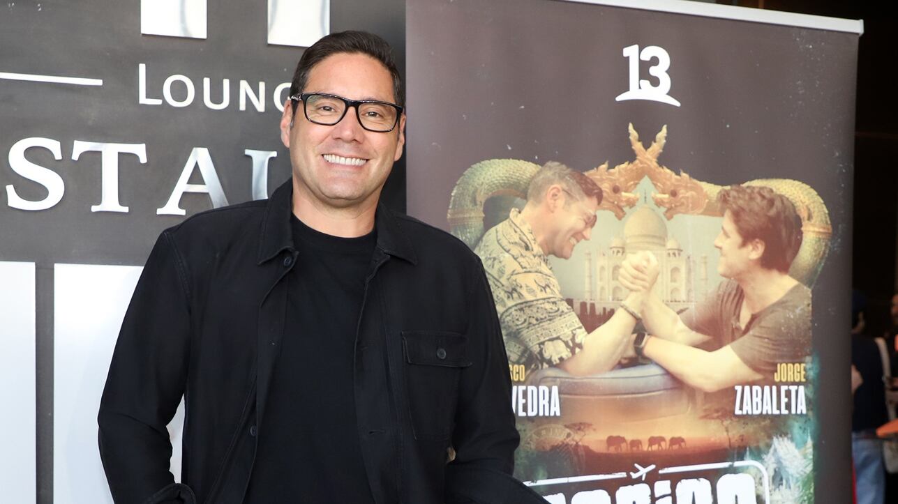 El animador estrenará este jueves, en las pantallas de Canal 13, la segunda temporada del programa "Socios por el mundo" junto a Jorge Zabaleta.