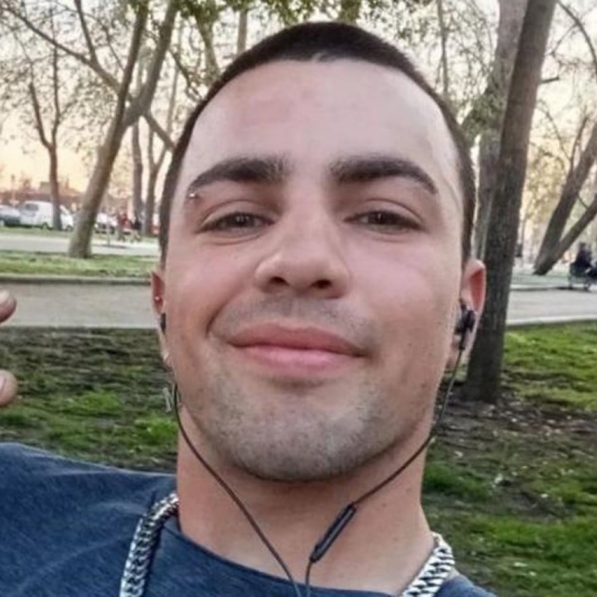 Hallan pertenencias de joven desaparecido en Las Condes Hallan pertenencias de joven desaparecido en Las Condes