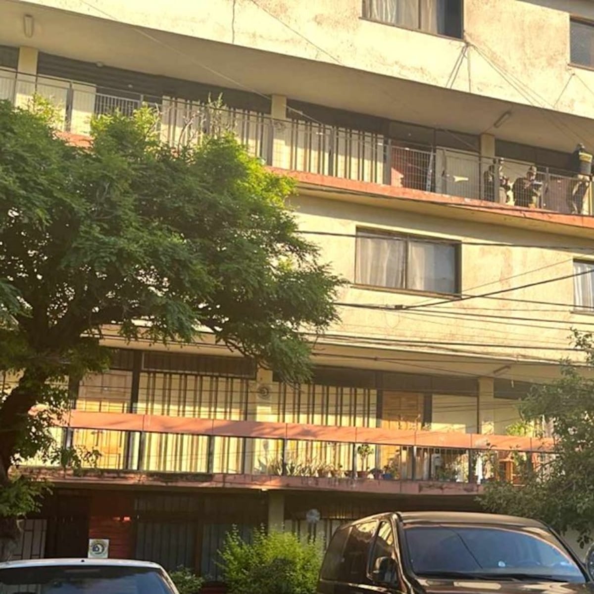 Brutal crimen en Villa Olímpica de Ñuñoa: hombre asesina a su tía Brutal crimen en Villa Olímpica de Ñuñoa: hombre asesina a su tía