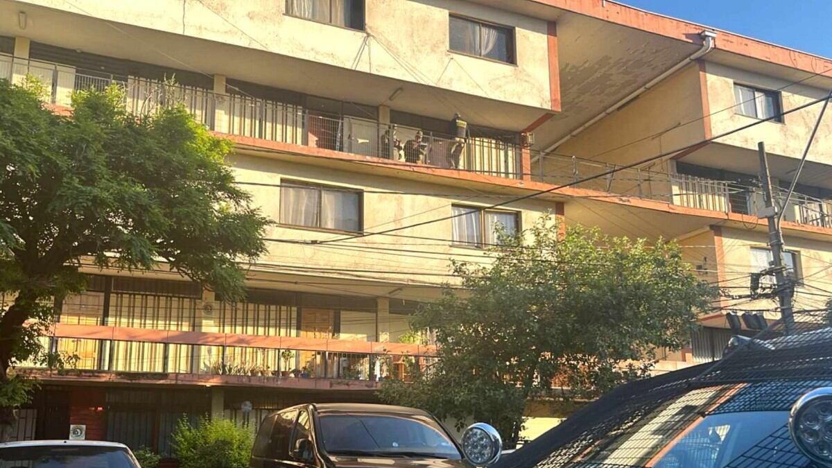 Los detalles del brutal crimen ocurrido en Villa Olímpica de Ñuñoa: vecinos oyeron cómo sujeto asesinó a su tía