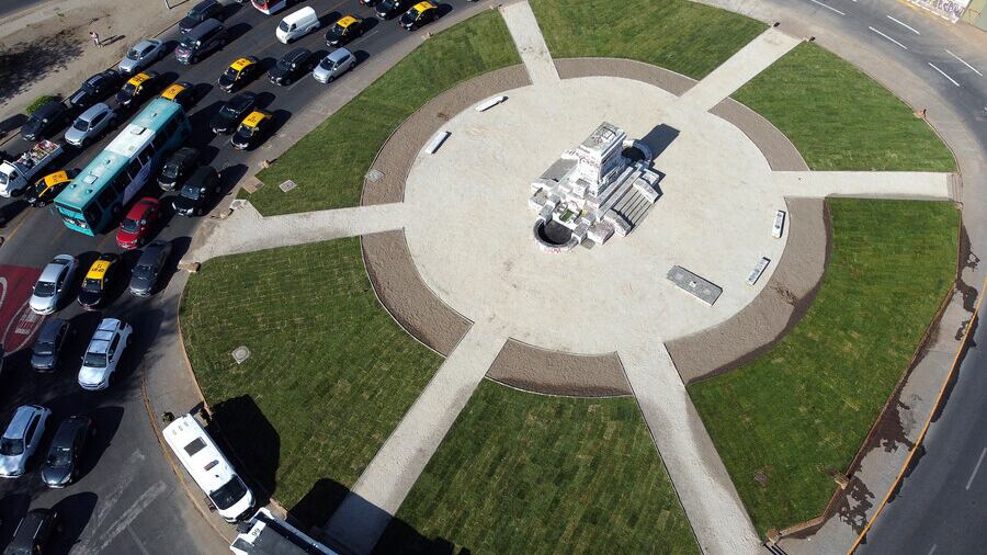 #PlazaBaquedano Aton Chile