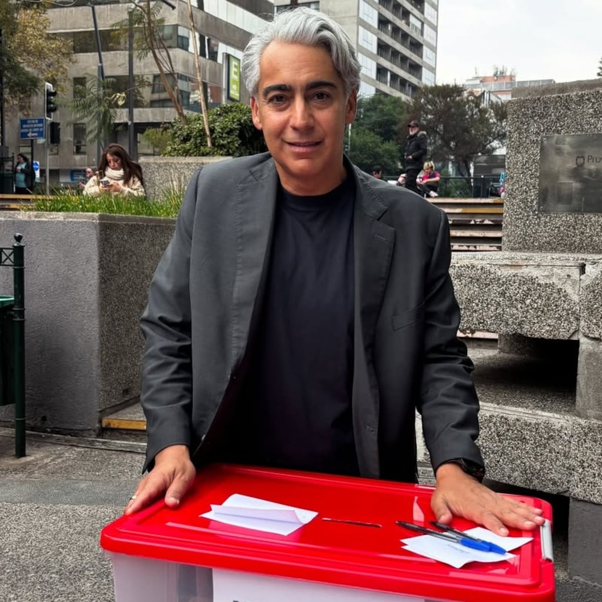ME-O busca firmas para postular como independiente ME-O busca firmas para postular como independiente
