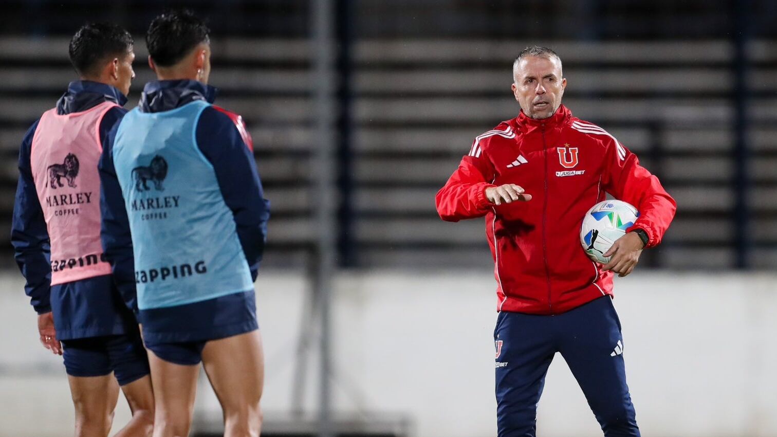 El entrenador de la U avisó al Cacique que jugarán el Superclásico del próximo domingo como si se tratara de una final.