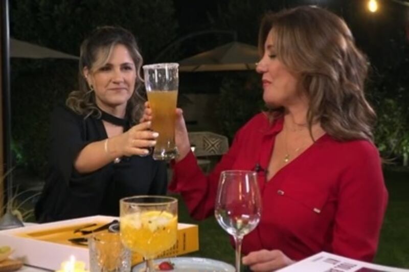 La meteoróloga y la periodista de Canal 13 serán donde de las cuatro invitadas al programa de este sábado en CHV.