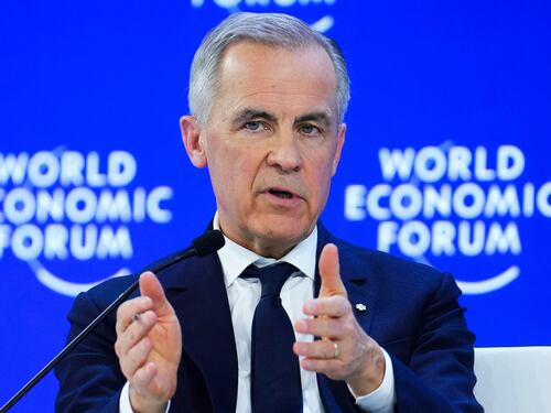 Trump se enoja de nuevo con Mark Carney y le retira a Canadá la invitación para la “Junta de Paz” en Gaza