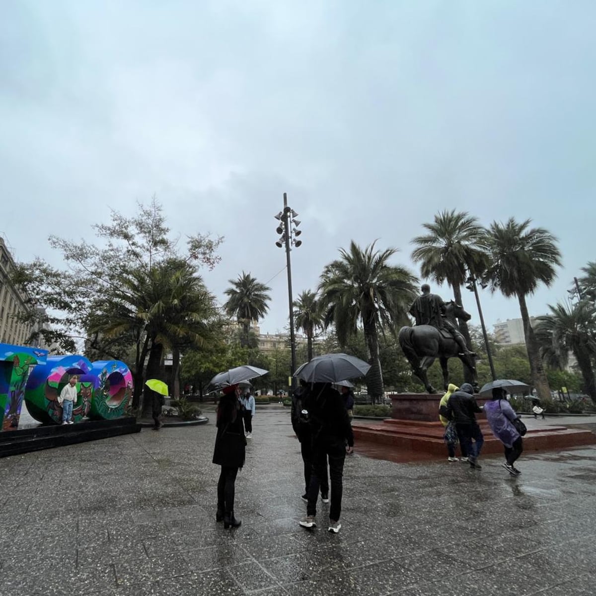 Alerta por lluvias intensas en Santiago Alerta por lluvias intensas en Santiago