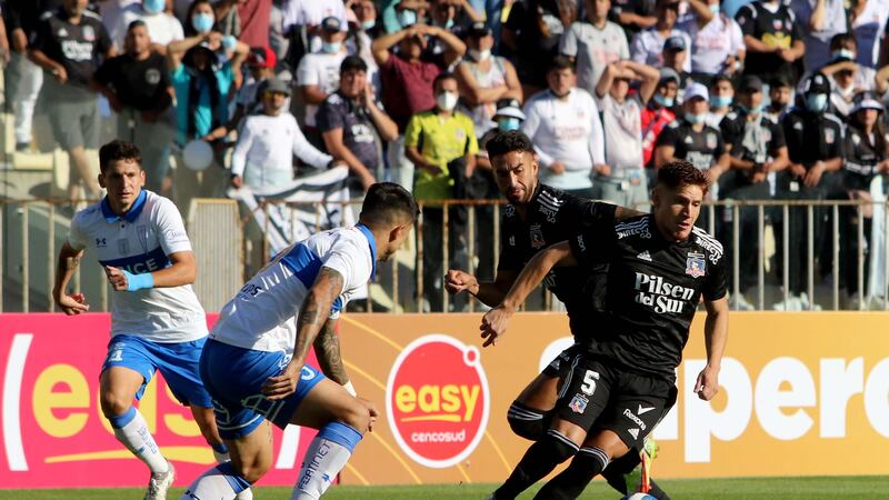 Dos figuras de la ‘UC’ podrían quedar fuera del partido frente al líder de la ‘Chilean Premier League’