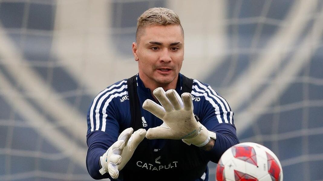 Esta mañana se revelaron en radio Agricultura nuevos antecedentes de la denuncia por VIF en contra del arquero formado en Universidad de Chile.