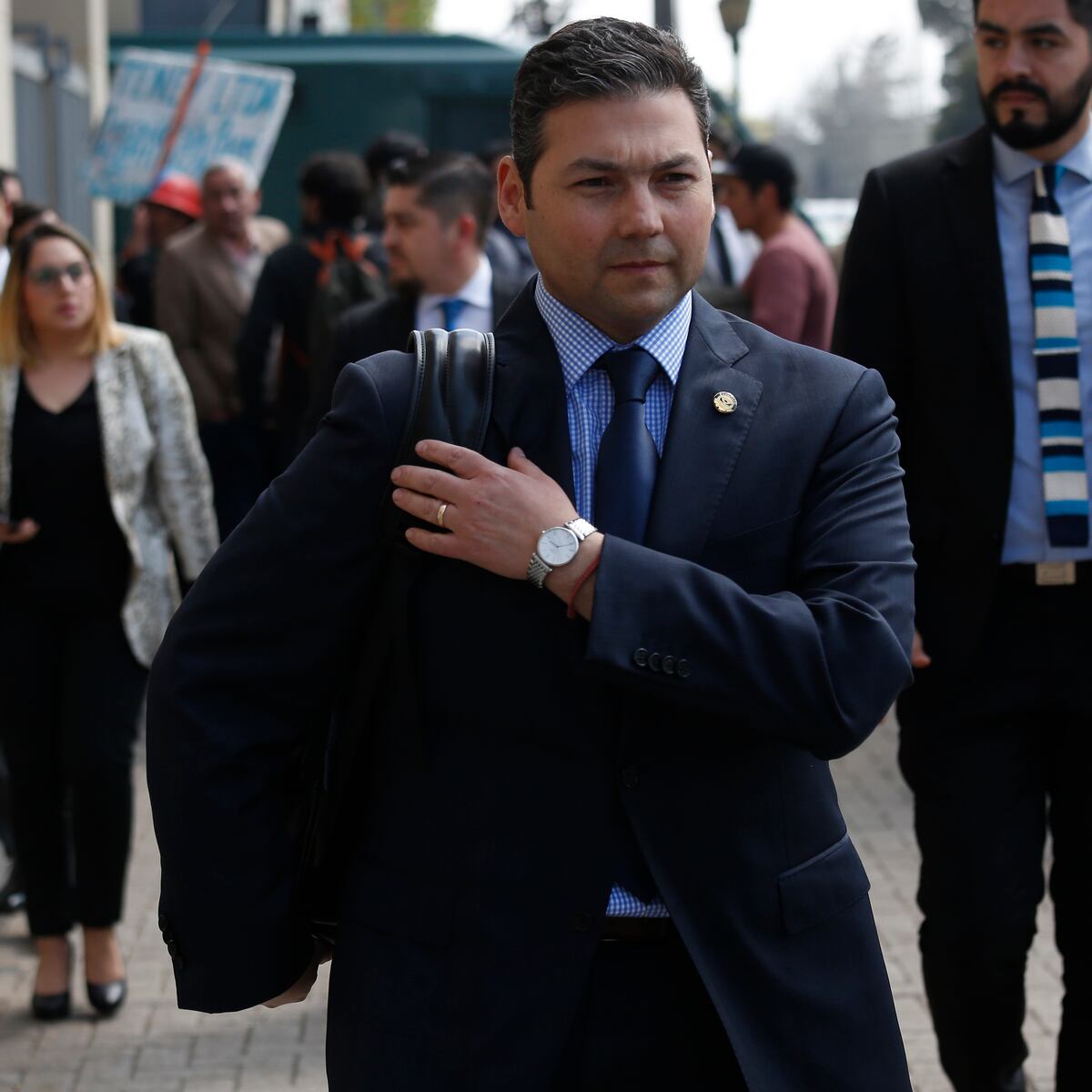 Fiscal investigado por filtraciones de contraseñas Fiscal investigado por filtraciones de contraseñas