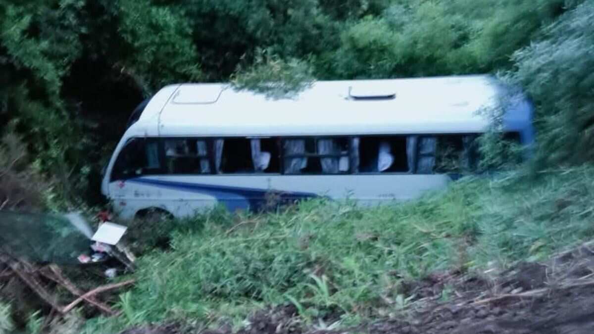 Accidente de bus en Cochamó