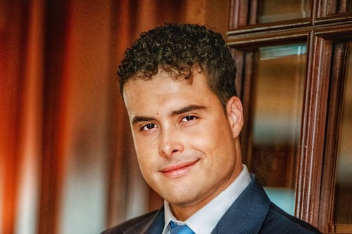 Corte rechaza recurso de protección a “el mejor abogado de Chile” y lo condena en costas