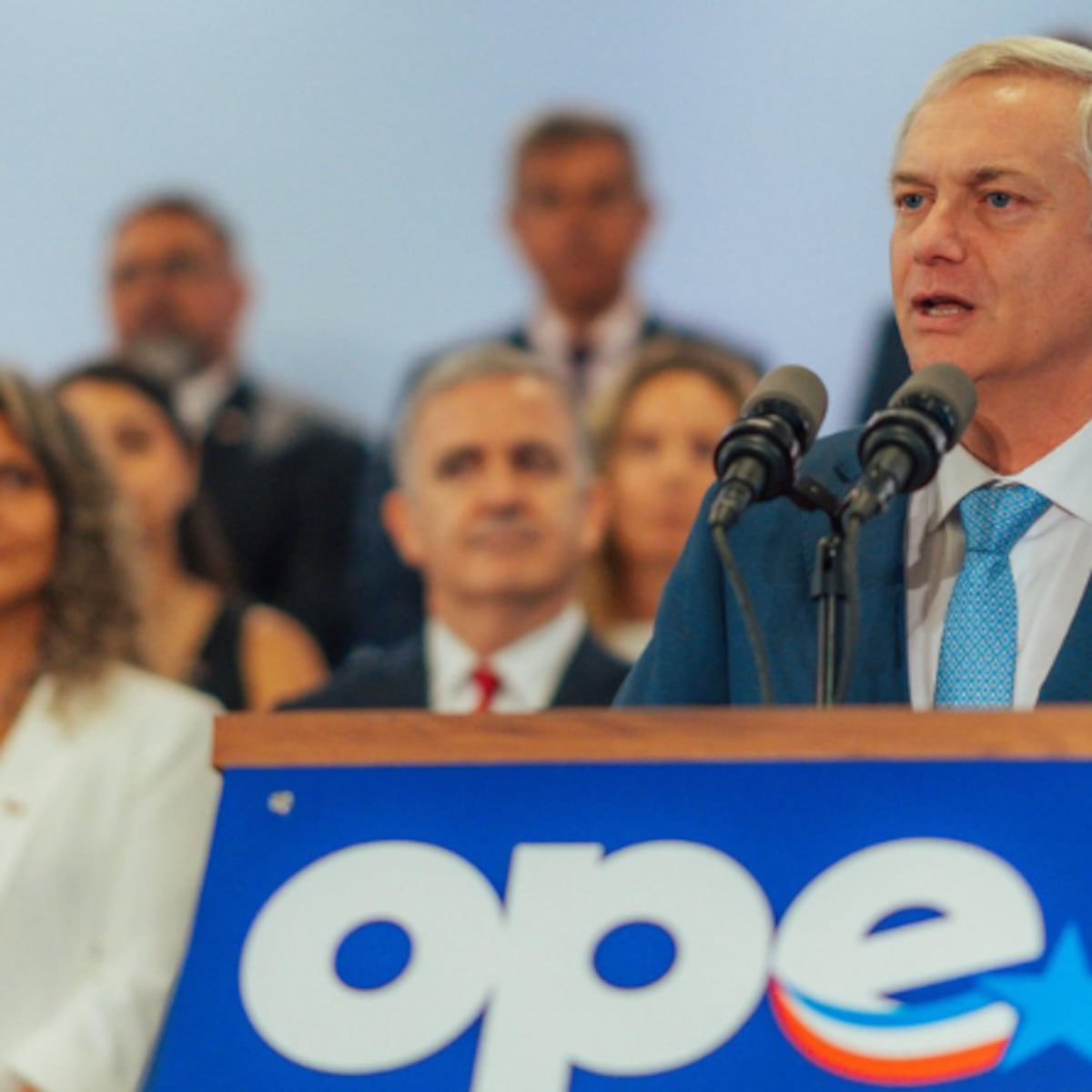 Desaprobación del Presidente Kast sigue en aumento Desaprobación del Presidente Kast sigue en aumento