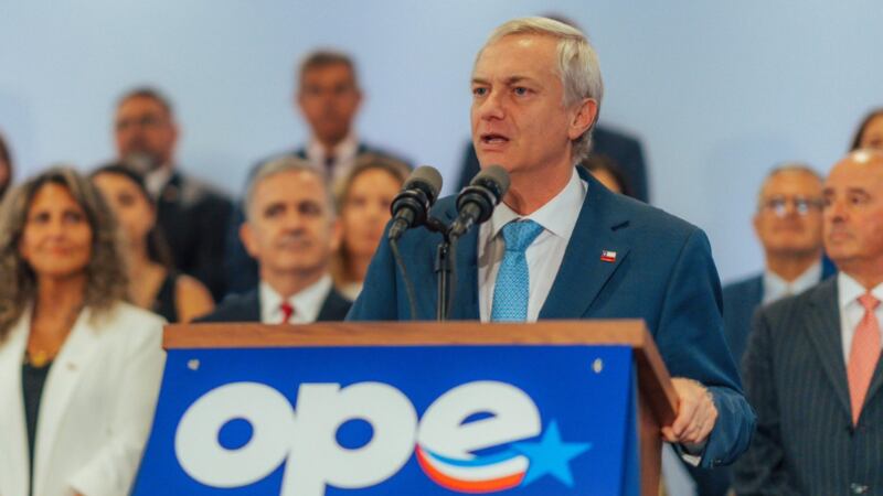 Continúa el descontento con el Gobierno: Encuestas revelan nuevo aumento en la desaprobación del Presidente Kast
