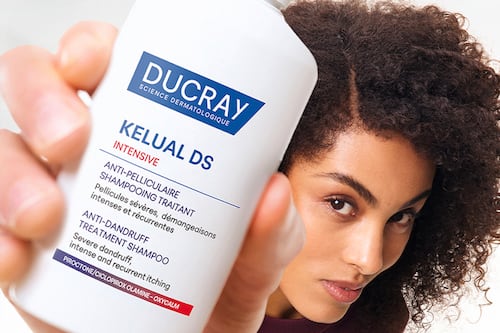 Ducray trae a Chile KELUAL DS Intensive, solución experta que devuelve la confianza