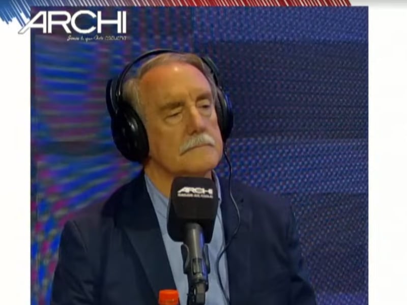 Eduardo Artés por casos de violencia en liceos emblemáticos: “hay que estar con los alumnos, estaré incluso con aquellos que tiran la bomba molotov”