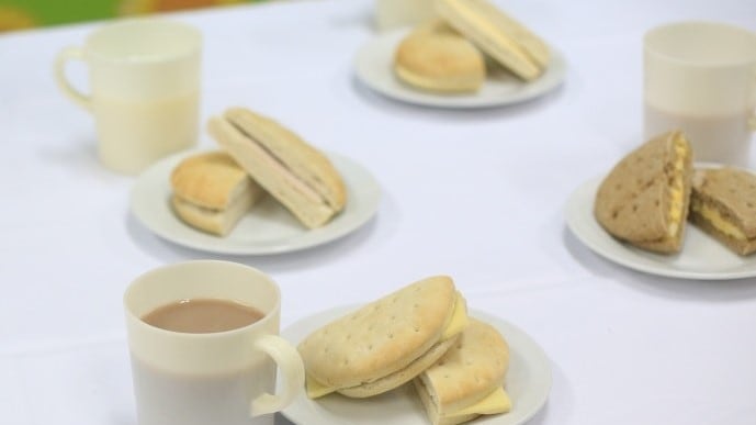 Intoxicación masiva en liceo de Coronel: cerca de 80 estudiantes afectados por desayuno escolar