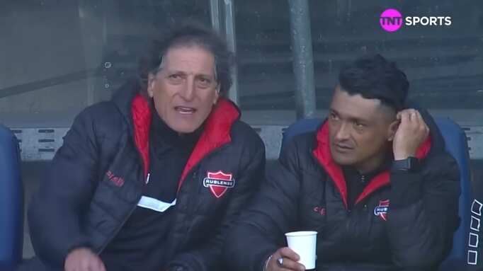 El entrenador de Ñublense aseguró que no le interesa ayudar a Colo Colo en la definición del campeón del torneo nacional.